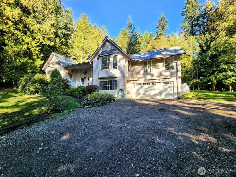 Property photo for 8542 Battle Point Drive Ne, Bainbridge Island