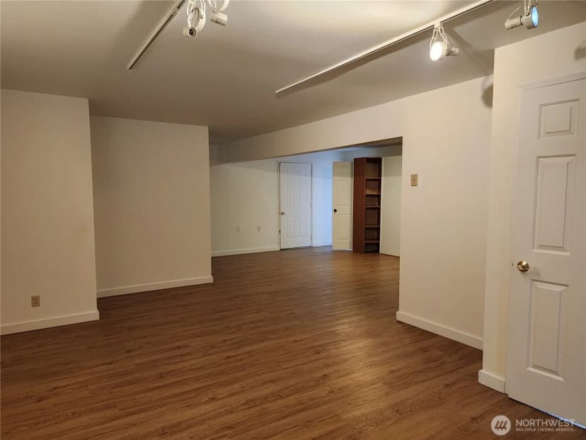 Property photo for 8542 Battle Point Drive Ne, Bainbridge Island photo 15