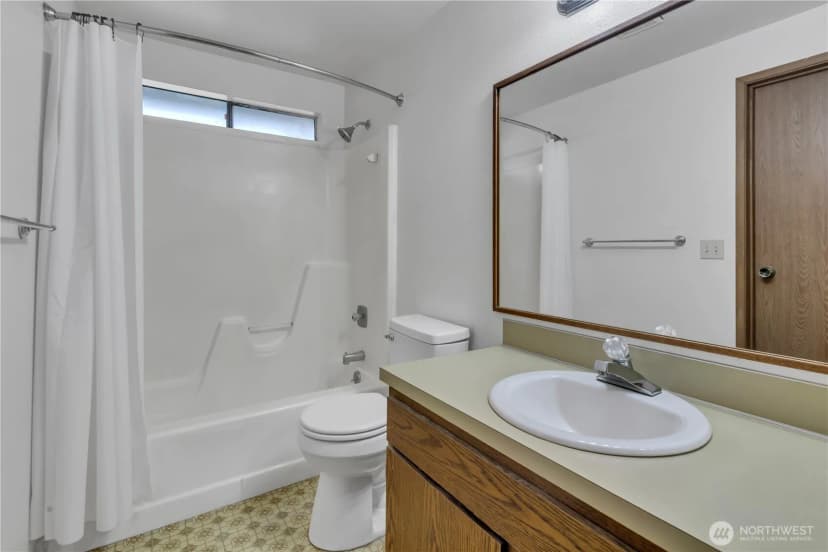 Property photo for 32321 111th Place Se, Auburn photo 24