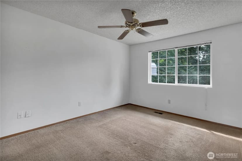 Property photo for 32321 111th Place Se, Auburn photo 23