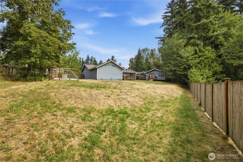 Property photo for 32321 111th Place Se, Auburn photo 36