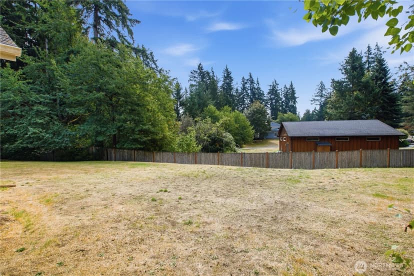 Property photo for 32321 111th Place Se, Auburn photo 35