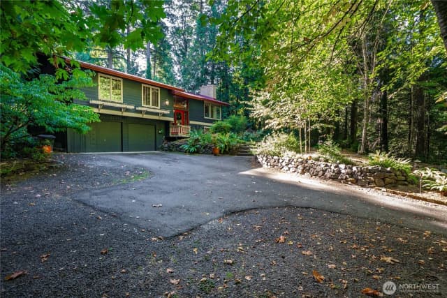 Property photo for 8051 Ne Paulanna Lane, Bainbridge Island photo 2