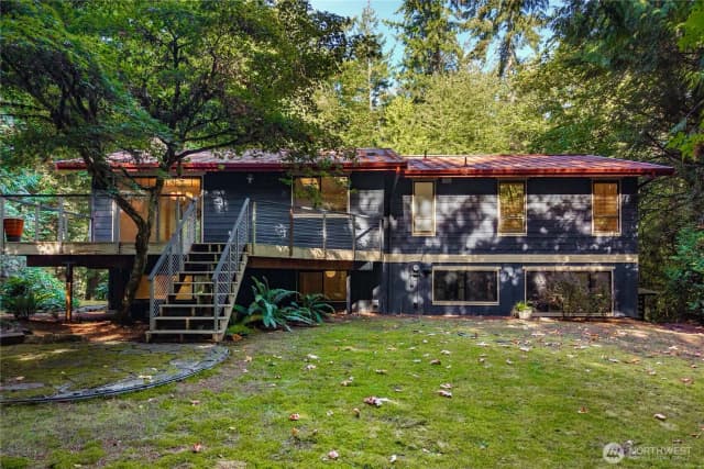 Property photo for 8051 Ne Paulanna Lane, Bainbridge Island photo 4