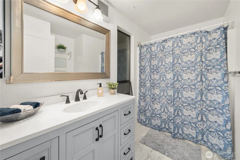 Property photo for 8051 Ne Paulanna Lane, Bainbridge Island photo 29