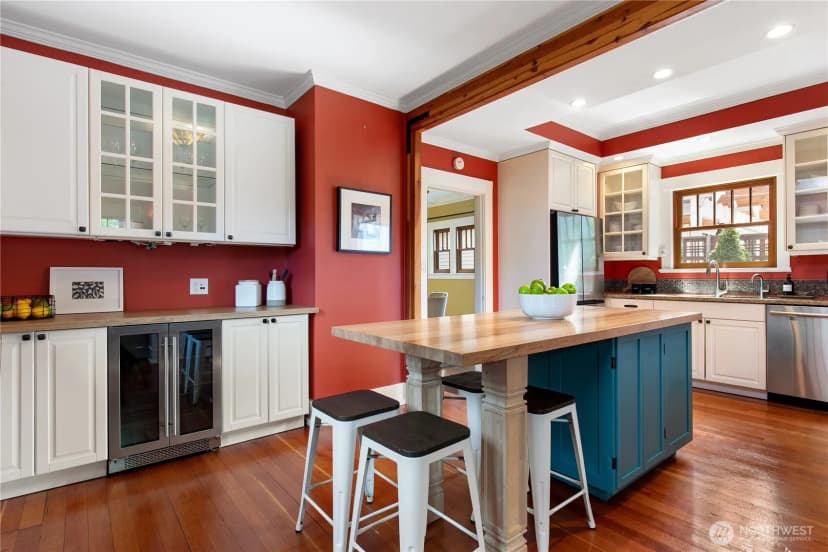 Property photo for 2141 7th Avenue W, Seattle photo 15
