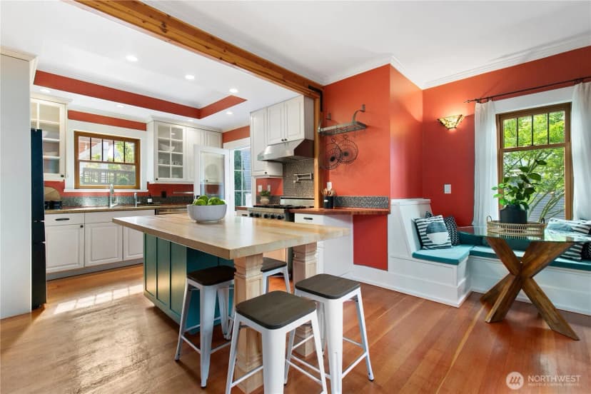 Property photo for 2141 7th Avenue W, Seattle photo 14
