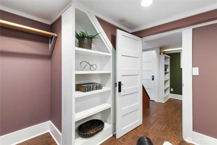 Property photo for 2141 7th Avenue W, Seattle photo 31