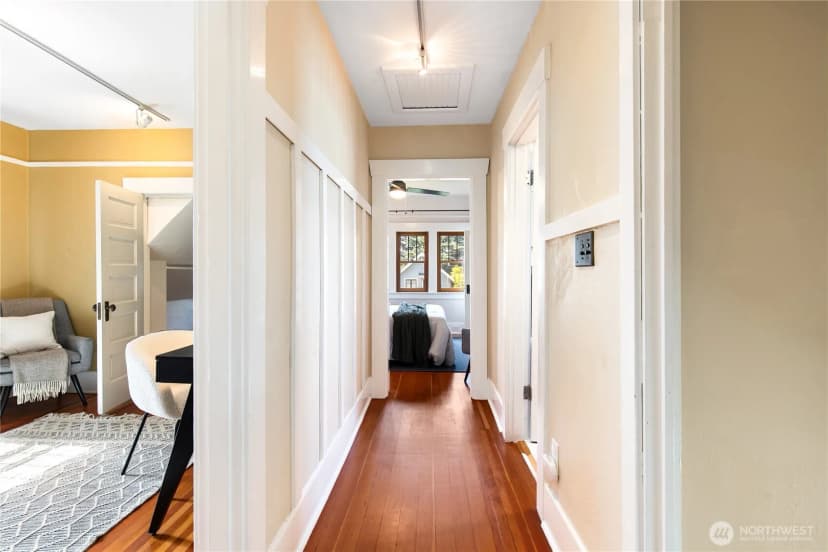 Property photo for 2141 7th Avenue W, Seattle photo 19