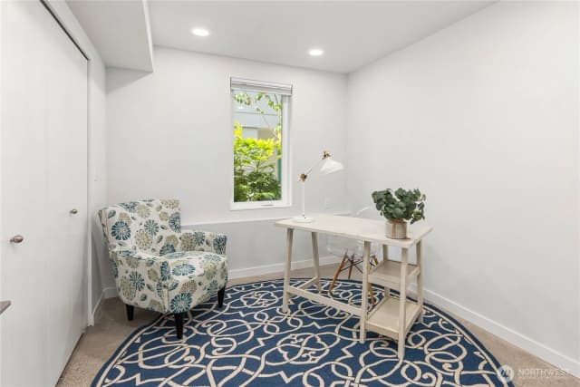 Property photo for 4407 44th Avenue Sw #a, Seattle photo 4
