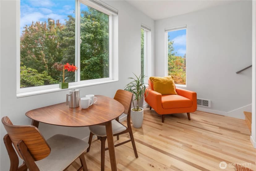 Property photo for 4407 44th Avenue Sw #a, Seattle photo 16