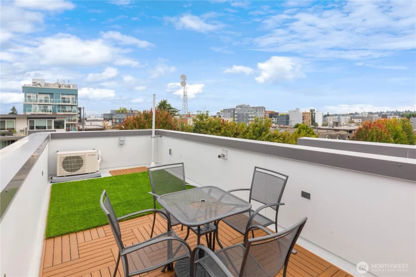Property photo for 4407 44th Avenue Sw #a, Seattle photo 21