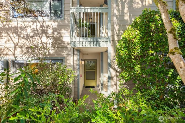 Property photo for 350 Grow Avenue Nw #a1, Bainbridge Island photo 4