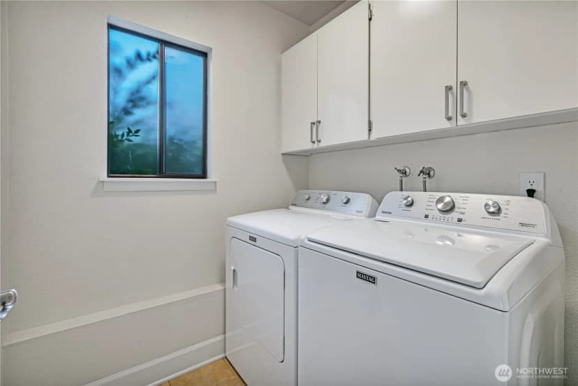 Property photo for 5004 63rd Avenue W, University Place photo 17