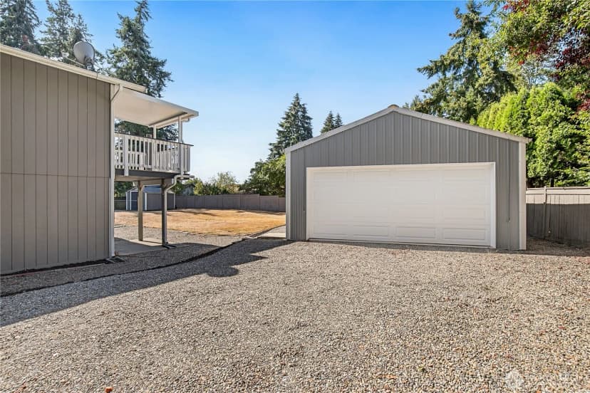 Property photo for 15914 57th Avenue Ct E, Puyallup photo 31