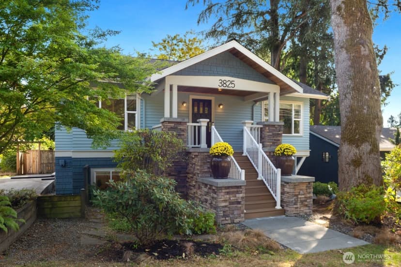 Property photo for 3825 Ne 115th Street, Seattle photo 39