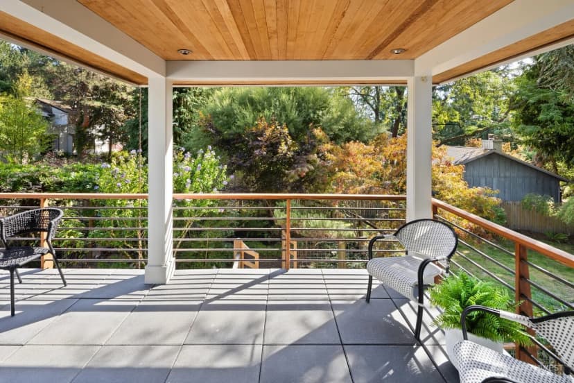 Property photo for 3825 Ne 115th Street, Seattle photo 11