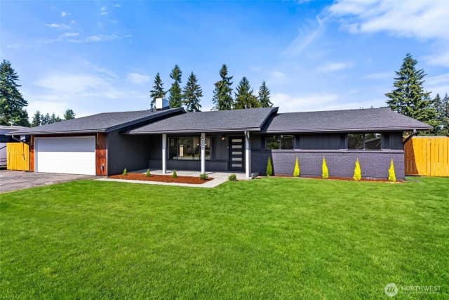 Property photo for 4507 130th Place Ne, Marysville photo 2