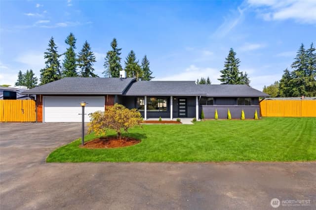 Property photo for 4507 130th Place Ne, Marysville photo 5