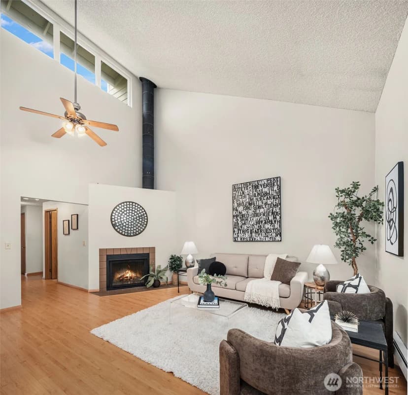 Property photo for 19853 25th Avenue Ne #312, Shoreline photo 7