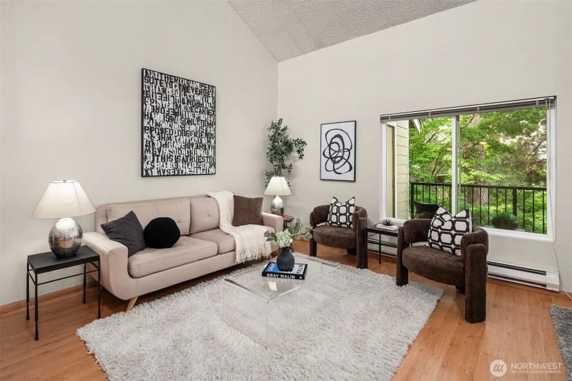 Property photo for 19853 25th Avenue Ne #312, Shoreline photo 5