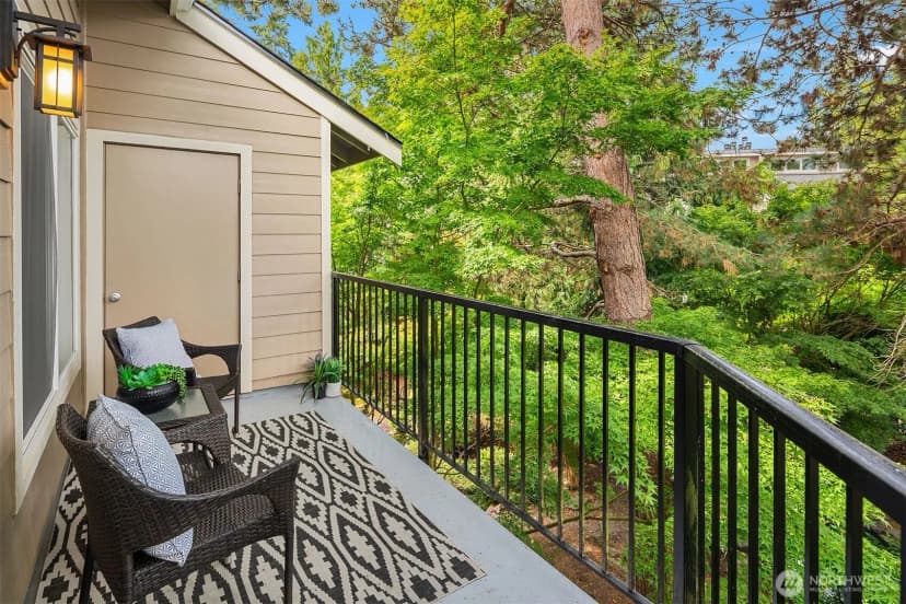 Property photo for 19853 25th Avenue Ne #312, Shoreline photo 15