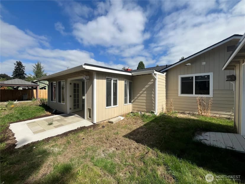 Property photo for 22817 96th Avenue S, Kent photo 22