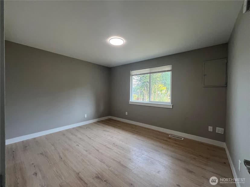 Property photo for 22817 96th Avenue S, Kent photo 26