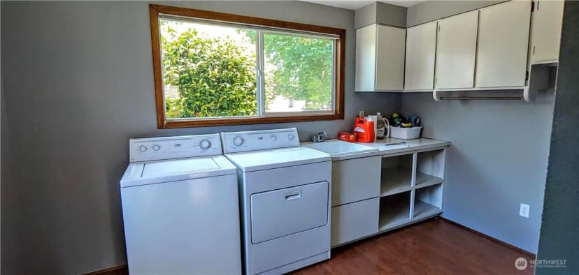 Property photo for 341 Mackenzie Drive, Camano Island photo 19