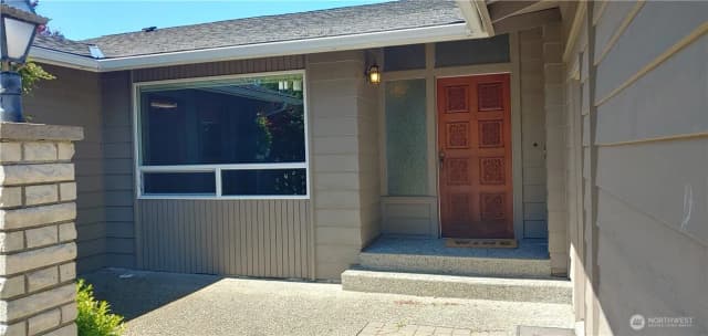 Property photo for 341 Mackenzie Drive, Camano Island photo 5