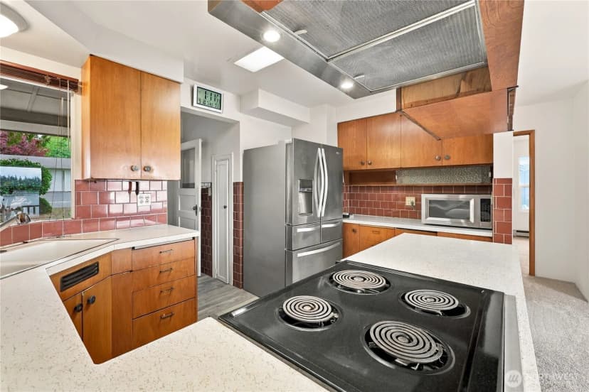 Property photo for 1536 Shorewood Drive, Bremerton photo 21
