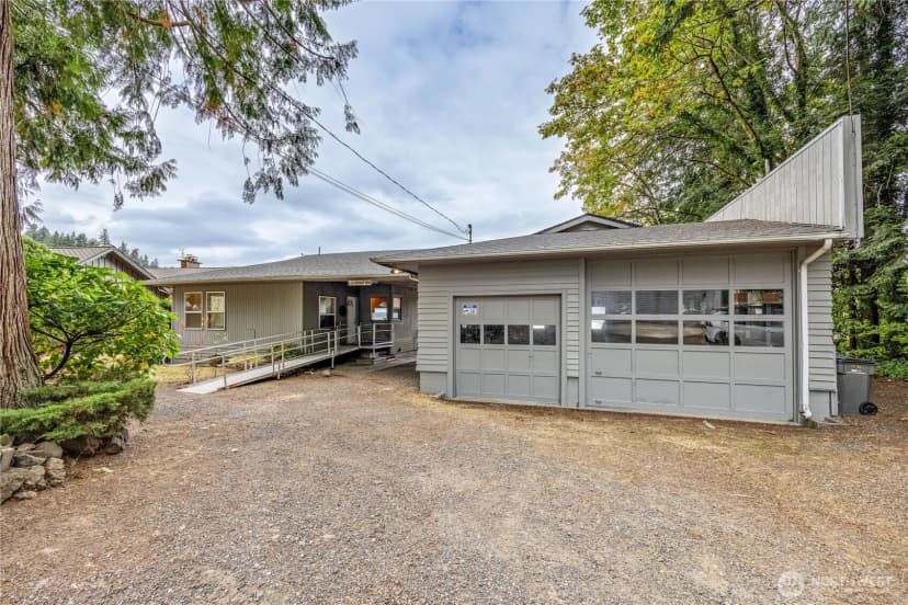 Property photo for 1536 Shorewood Drive, Bremerton photo 5
