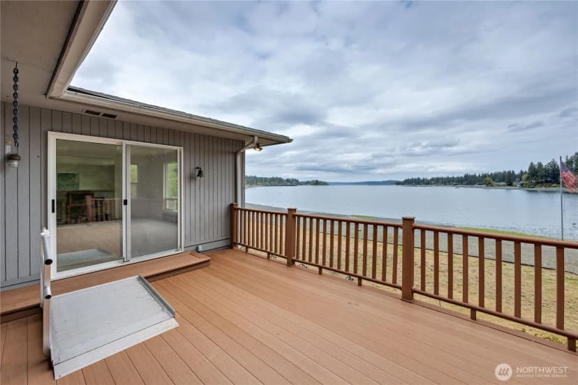 Property photo for 1536 Shorewood Drive, Bremerton photo 8