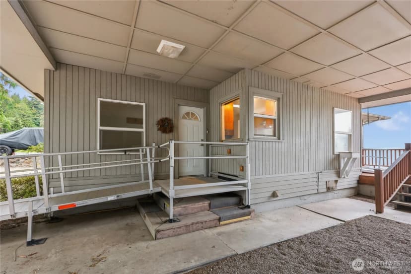 Property photo for 1536 Shorewood Drive, Bremerton photo 18