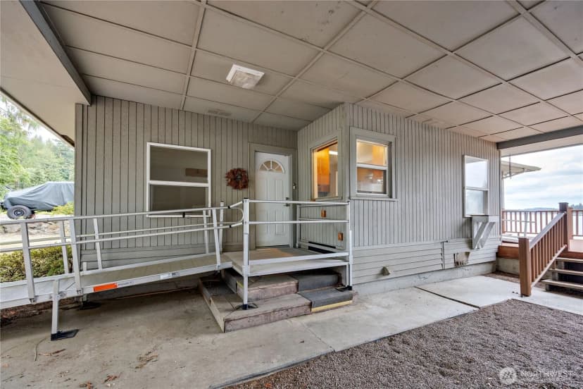 Property photo for 1536 Shorewood Drive, Bremerton photo 6