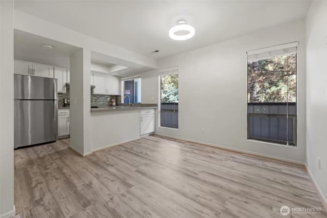 Property photo for 10819 Ne 37th Place #221, Bellevue photo 3