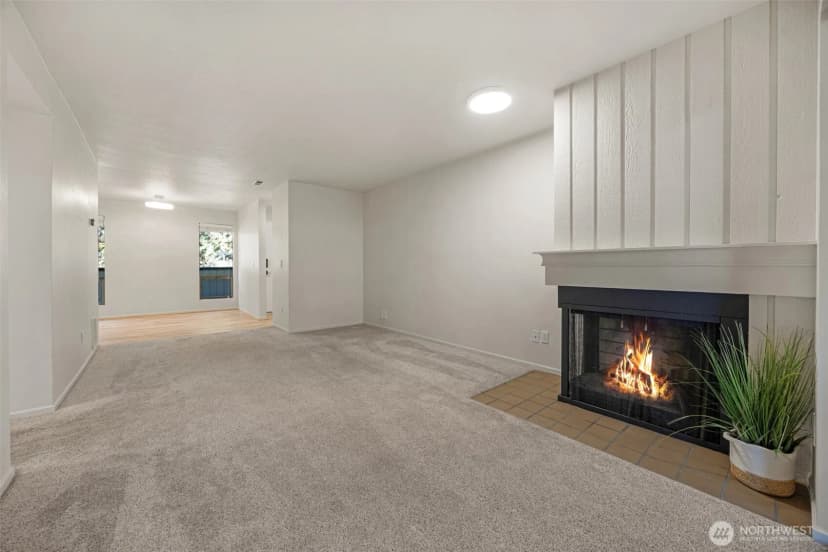 Property photo for 10819 Ne 37th Place #221, Bellevue photo 13