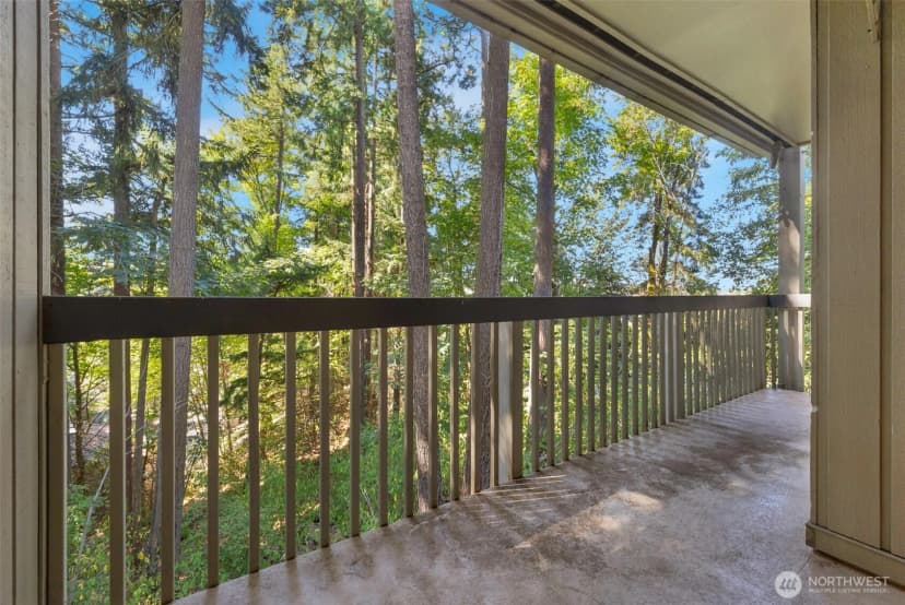 Property photo for 10819 Ne 37th Place #221, Bellevue photo 27