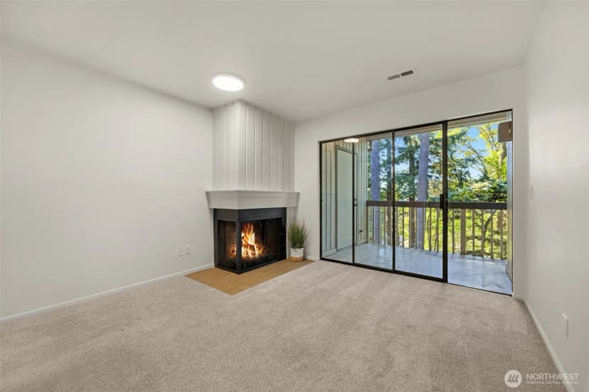 Property photo for 10819 Ne 37th Place #221, Bellevue photo 15