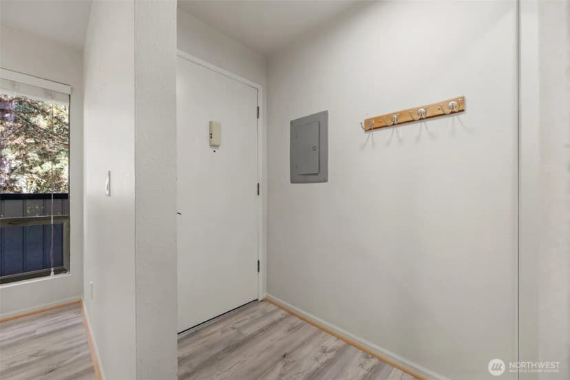 Property photo for 10819 Ne 37th Place #221, Bellevue photo 2