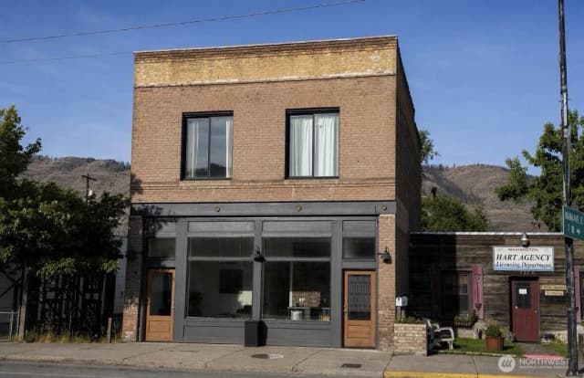 Property photo for 1118 Main Street, Oroville