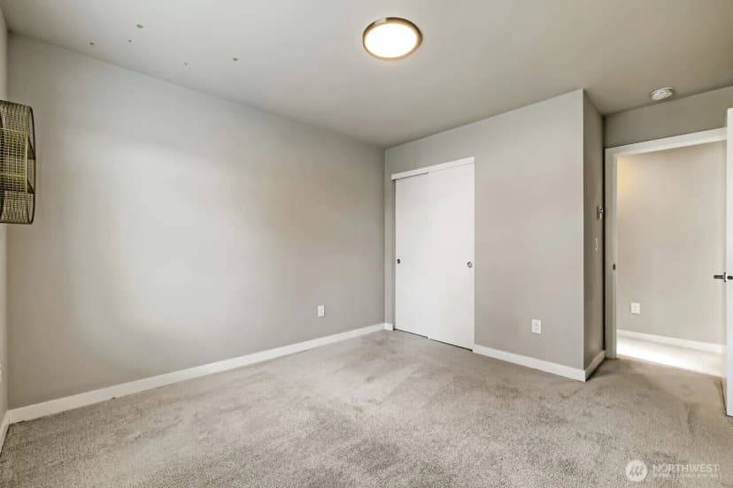 Property photo for 16310 1st Avenue Ne, Duvall photo 28