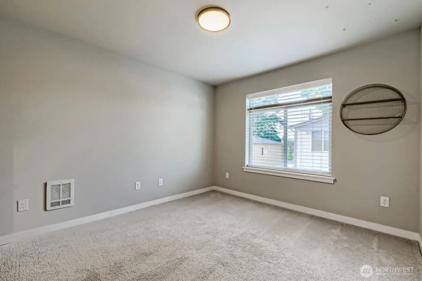 Property photo for 16310 1st Avenue Ne, Duvall photo 27