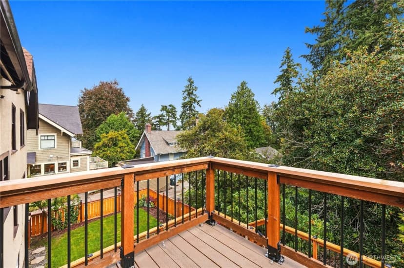 Property photo for 15 Orchard Road, Tacoma photo 33