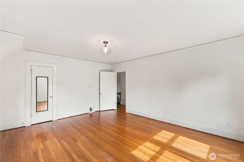 Property photo for 15 Orchard Road, Tacoma photo 29