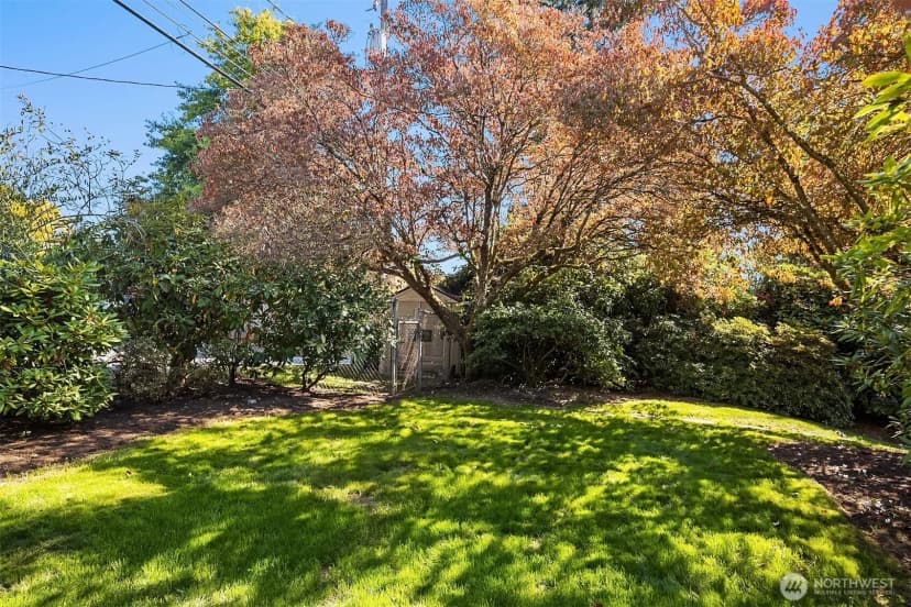 Property photo for 7720 36th Avenue Sw, Seattle photo 19