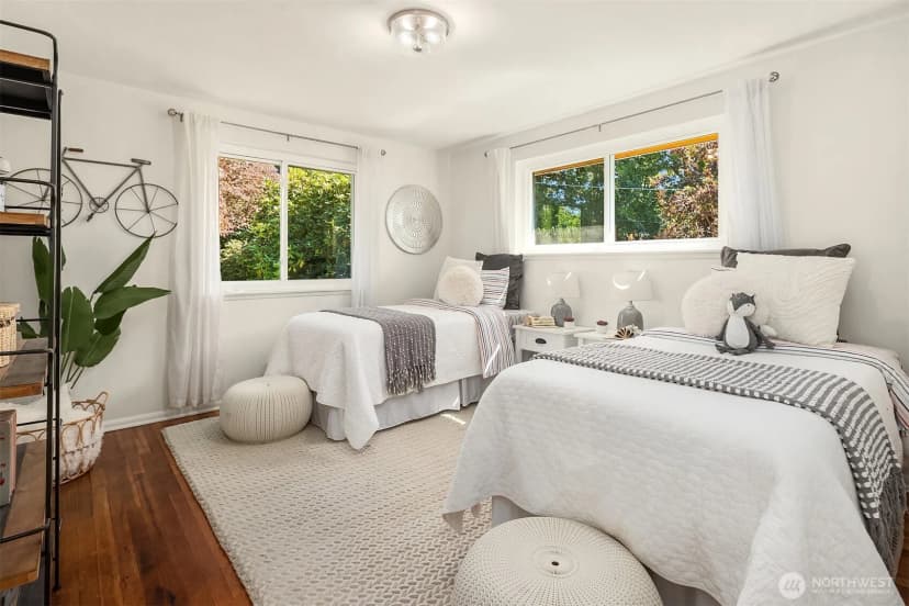 Property photo for 7720 36th Avenue Sw, Seattle photo 11