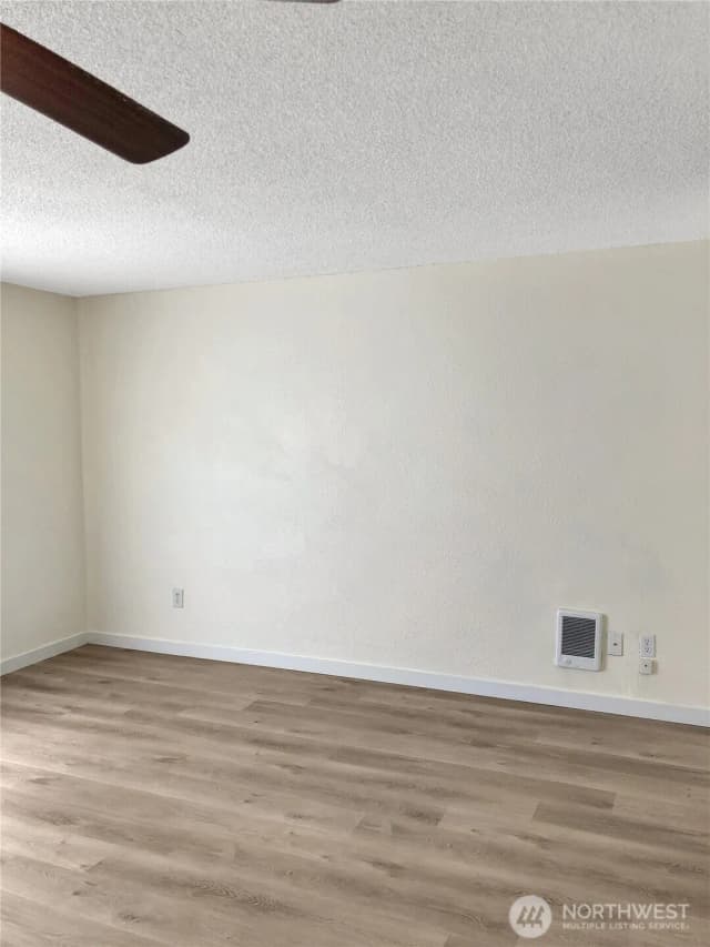 Property photo for 5807 March Lane, Sumner photo 3