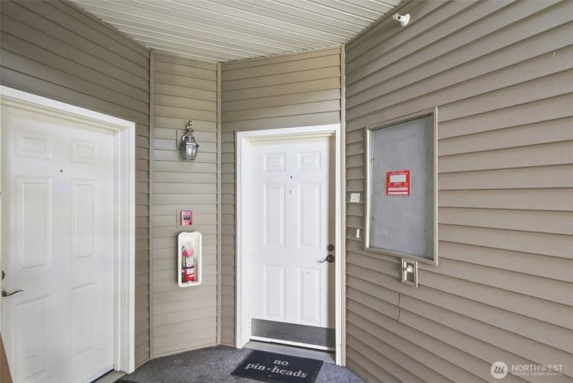 Property photo for 10025 9th Avenue W #d102, Everett photo 3