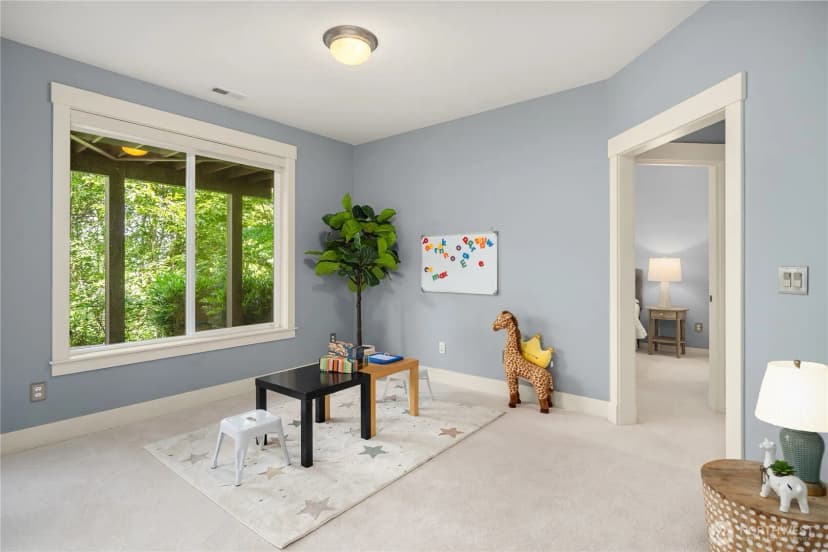 Property photo for 2534 Nw Stoney Creek Drive, Issaquah photo 28